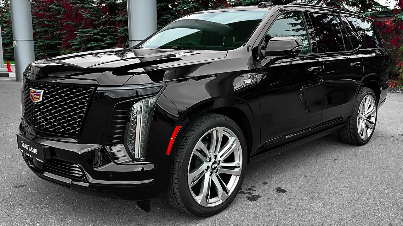 Cadillac Escalade 2025 года — огромный, роскошный внедорожник для большого города!