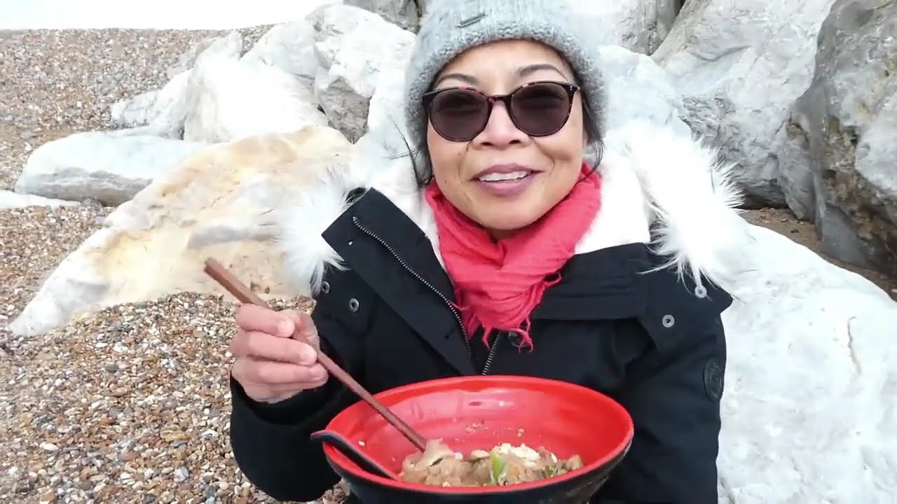 Outdoor Cooking With Tom Yang BBQ - Hot Pot Delicious