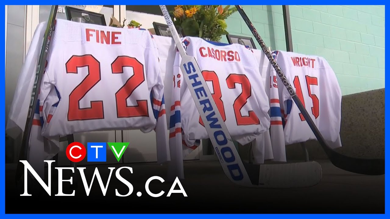3 junior hockey players killed in crash