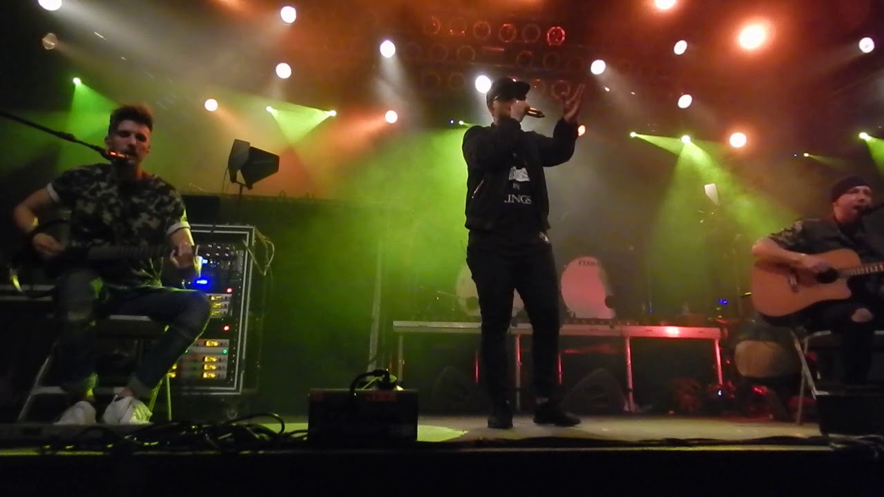 Smash Into Pieces: In Need of Medicine (acoustic) (Tampere 2018) Live