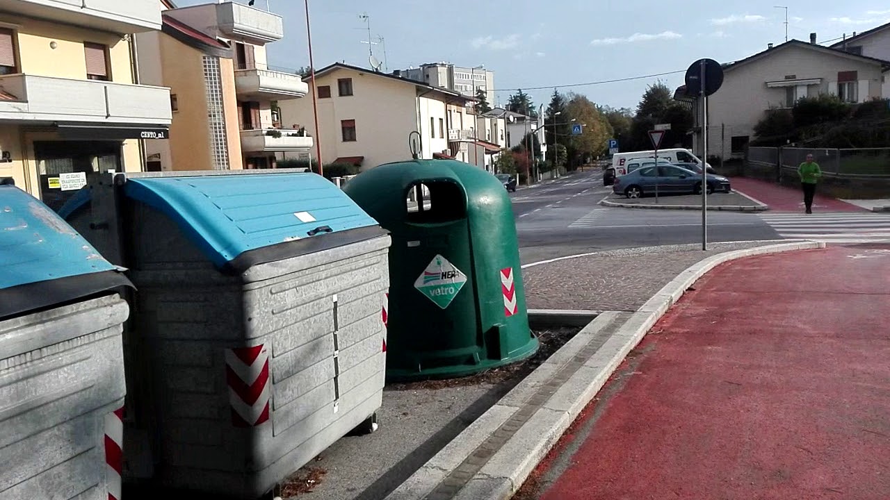 Piste ciclabili di Cesena part 1 ....via Savio