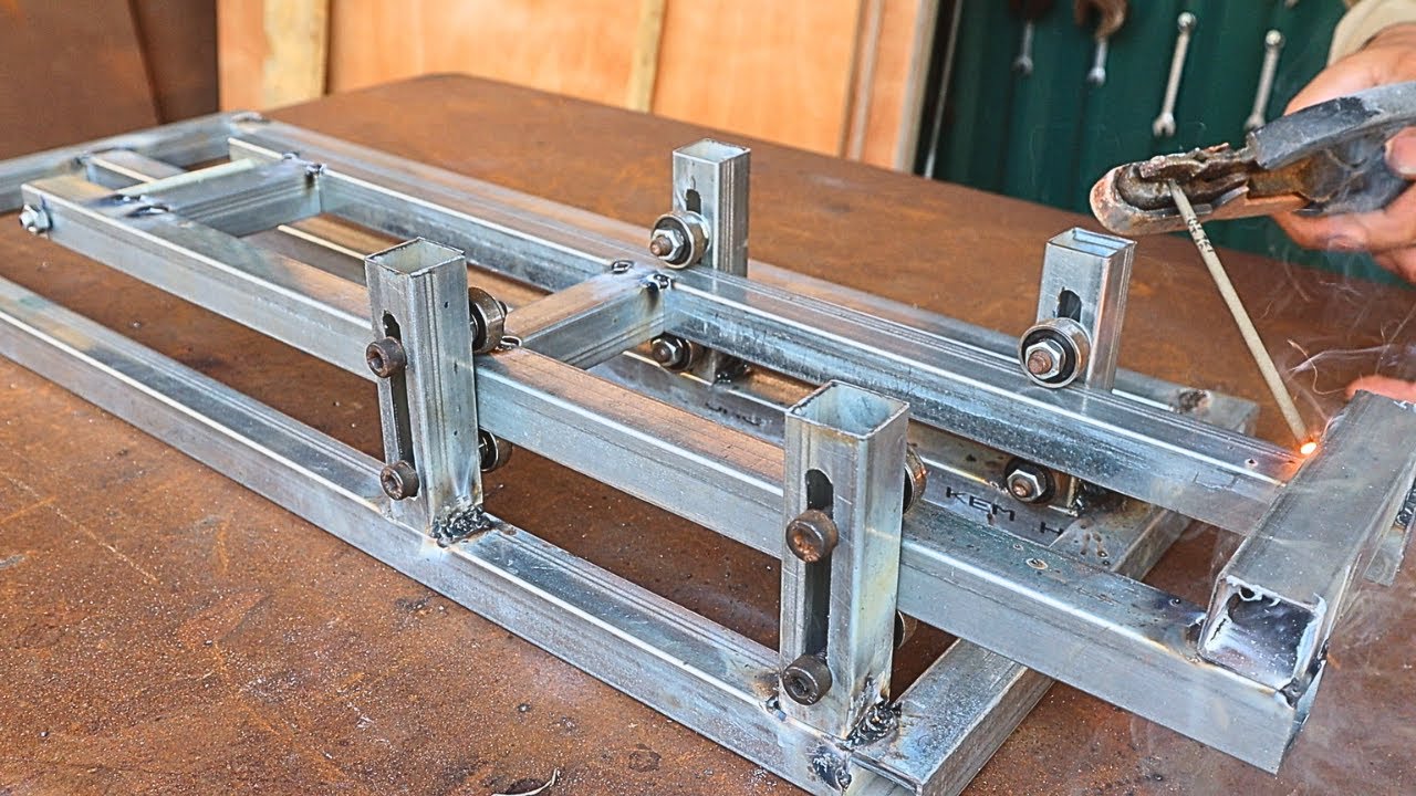 Idea on how to make a great saw table / Saw table using a homemade angle grinder
