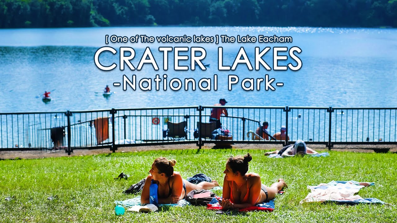 The Lake Eacham ; The The volcanic lakes in Crater Lakes National Park