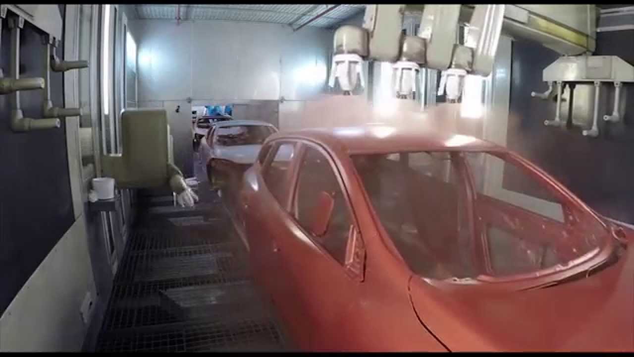 2015 Renault Palencia plant - Paint shop | AutoMotoTV