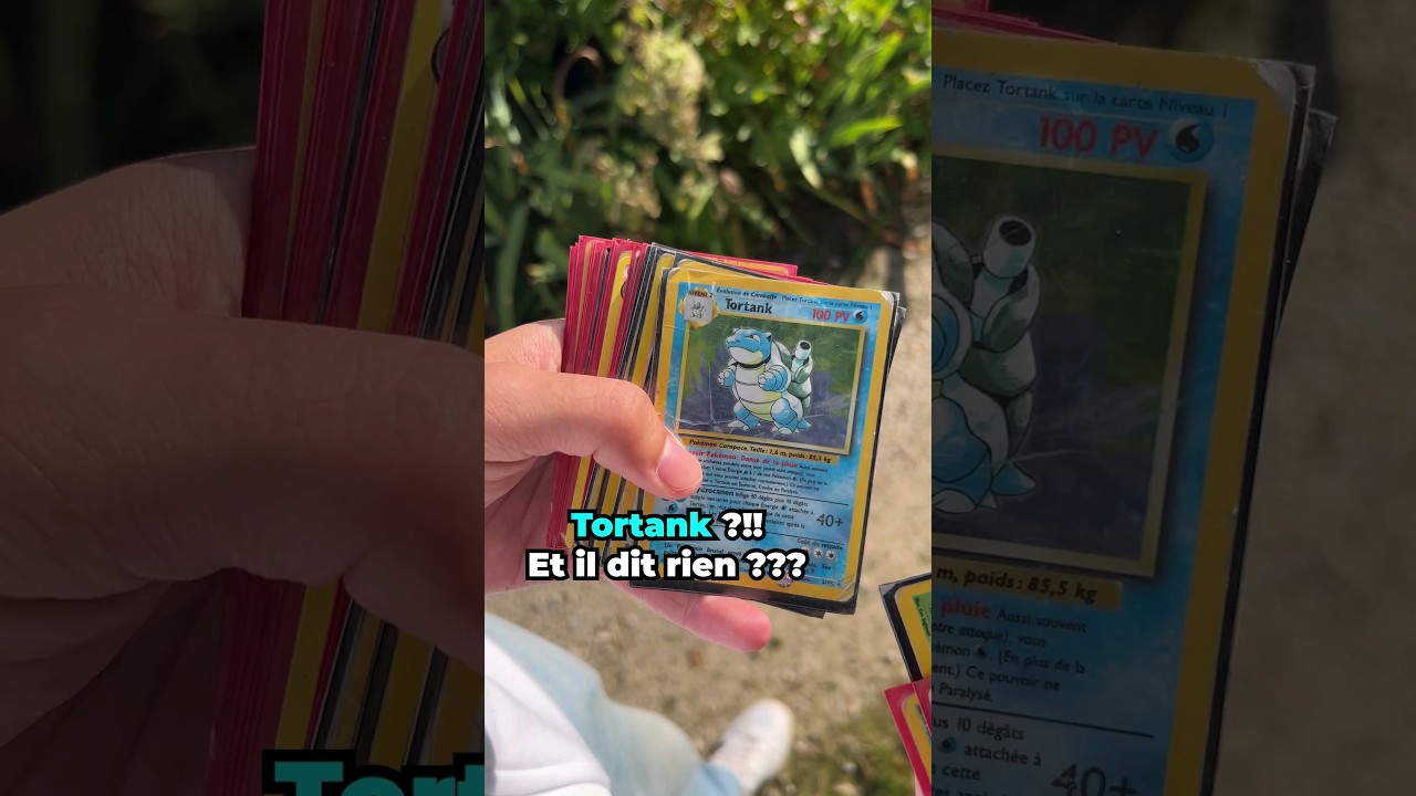 un CLASSEUR rempli de SET DE BASE en BROCANTE Pokemon
