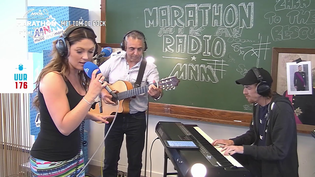Belle Perez - Enamorada (MNM Marathonradio)