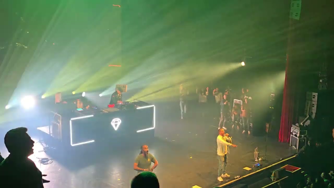 L'Entourloop - Rude Boy (feat. Dub Inc) (6/6) Live Olympia Paris 20241116 223242 HD