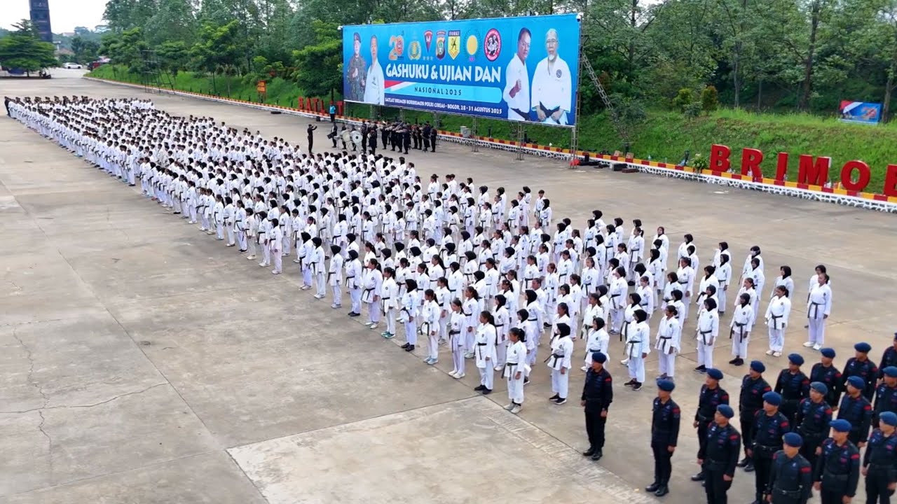 MOMEN BERSEJARAH PB INKANAS PEMBUKAAN GASHUKU & UJIAN NASIONAL SERTA HUT KE 2O TAHUN