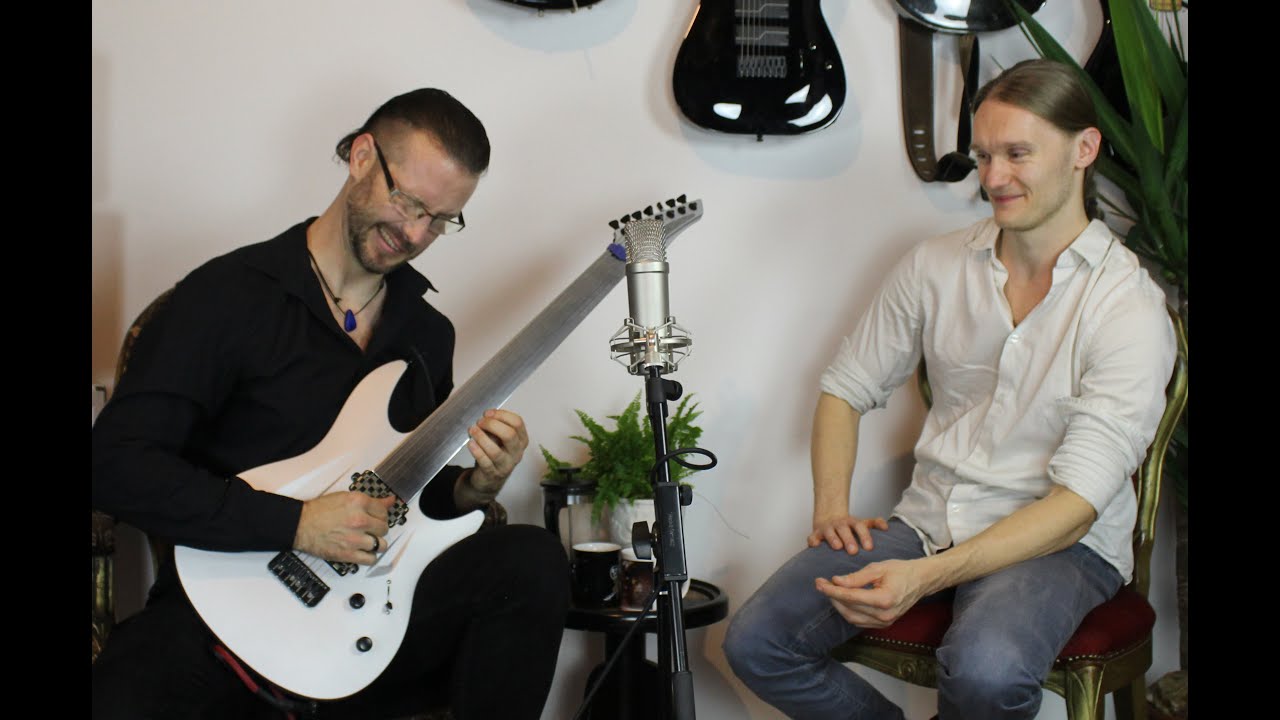 Demo Lounge EP3: Fretless Guitars - Interview mit Tom 