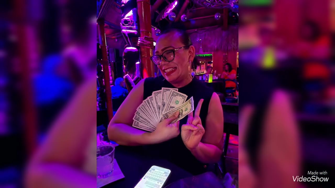 We went to a drag show in Palm Springs! #birthdaycelebration #dragshow #palmsprings #ladiesnightout