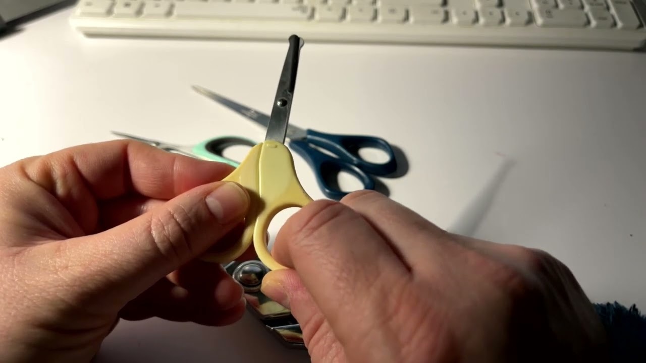 ✂️ ASMR con Tijeras▶️ Relajate mientras corto