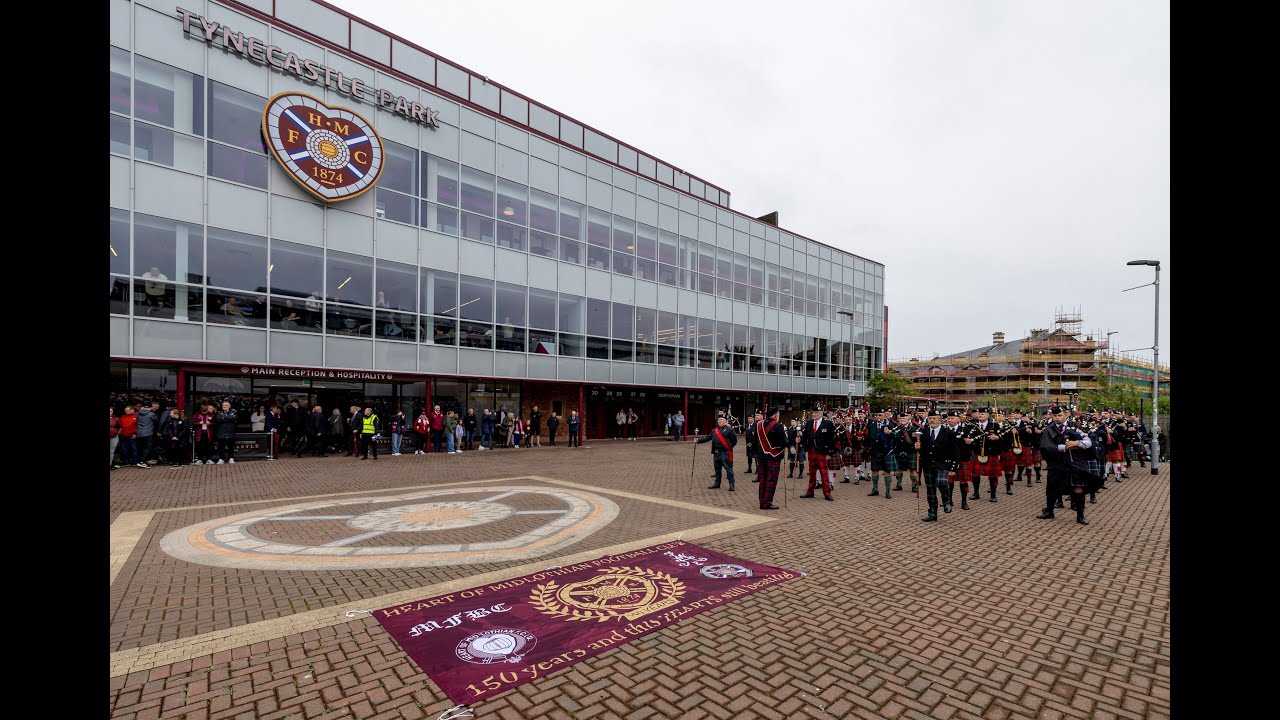 Thousands of Hearts and Leyton Orient fans walk the Maroon Mile.