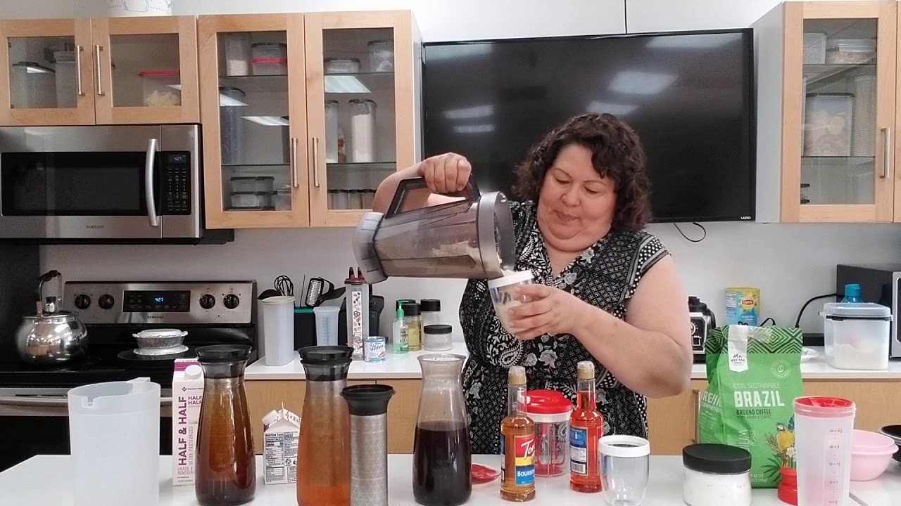 Tupperware carafe