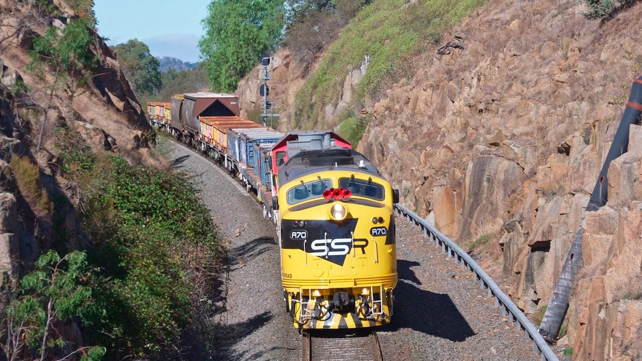 Southern Shorthaul Freight Trains in Central Victoria
