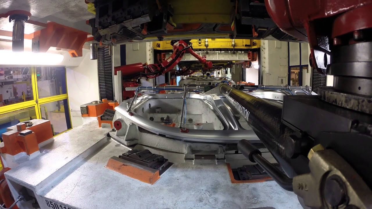 FCA MELFI PLANT TOUR - STAMPAGGIO