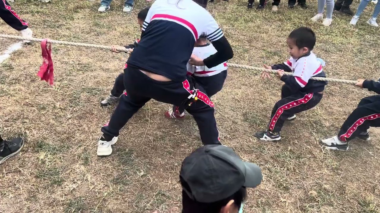 禾寶拔河決賽！