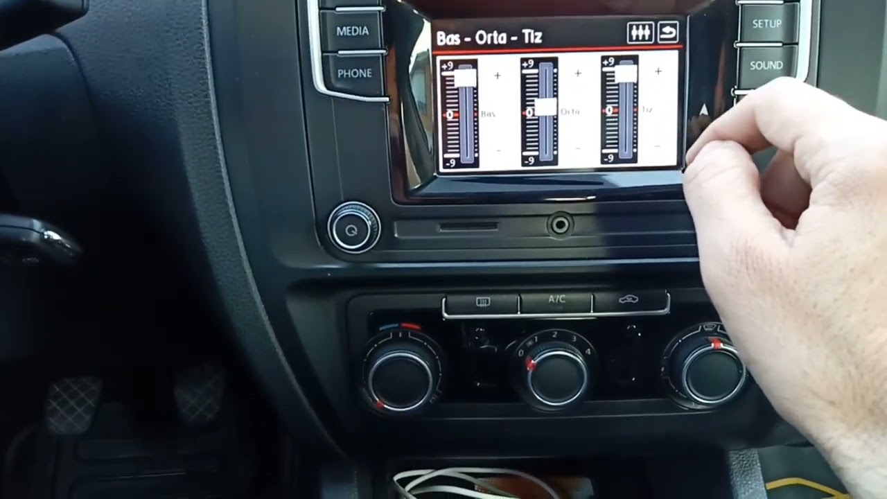 Volkswagen Jetta özelliklerin tanıtımı