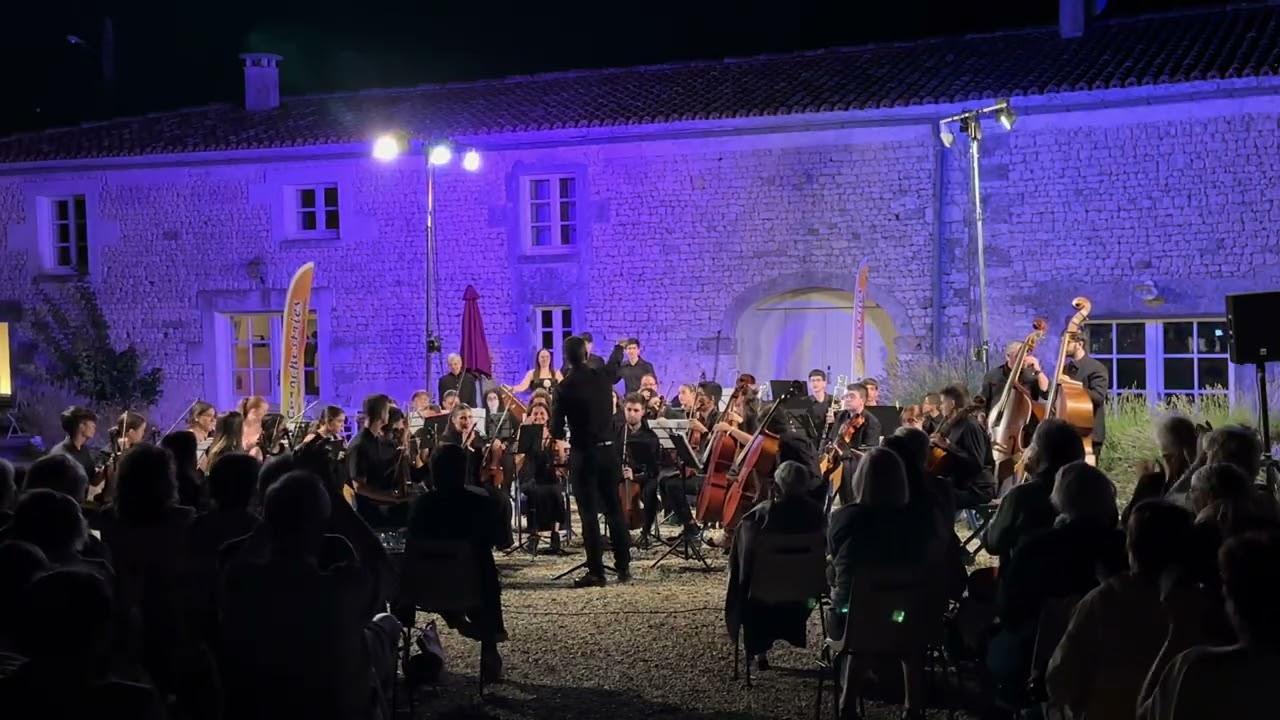 CRITEUIL. (Francia)  AMPARITO ROCA (Jaime Texidor Dalmau)