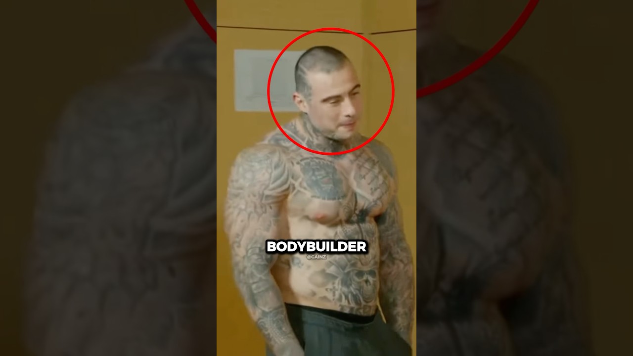 Arogancki kulturysta otrzymuje natychmiastową karmę🗿 (@dwt_fighting)