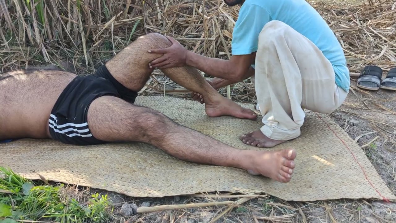 ASMR Thai Leg Massage – Relaxing Sounds for Stress Relief and Muscle Relaxation