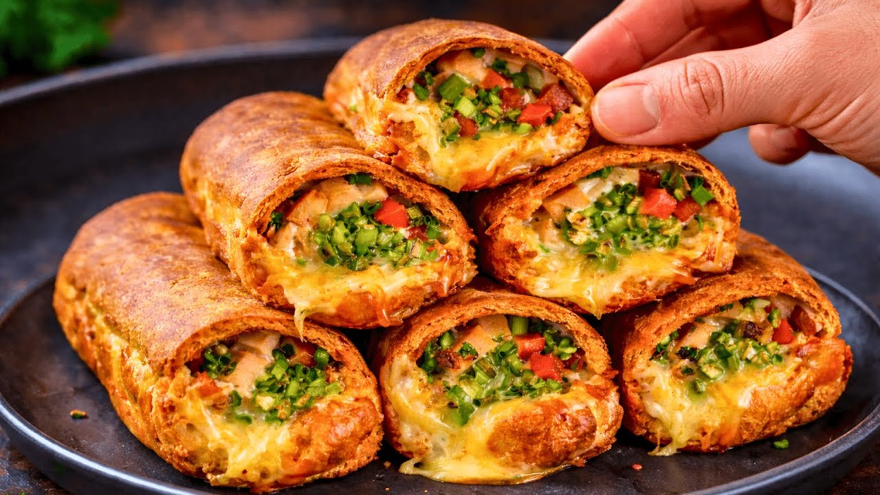 Идея для завтрака на каждый день – простой рецепт багета: быстрый и вкусный бутерброд с колбасой!