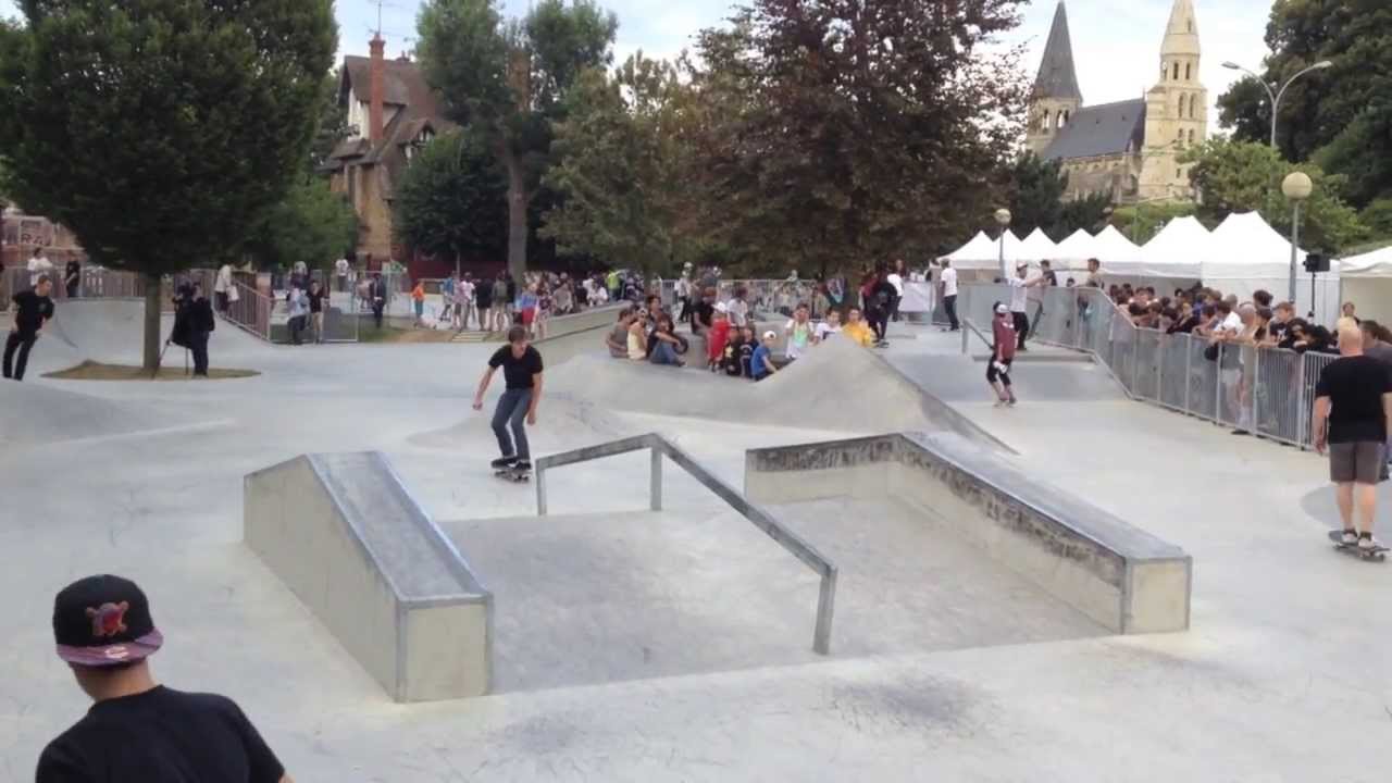 Boulevard Urbain : Inauguration skatepark de Poissy