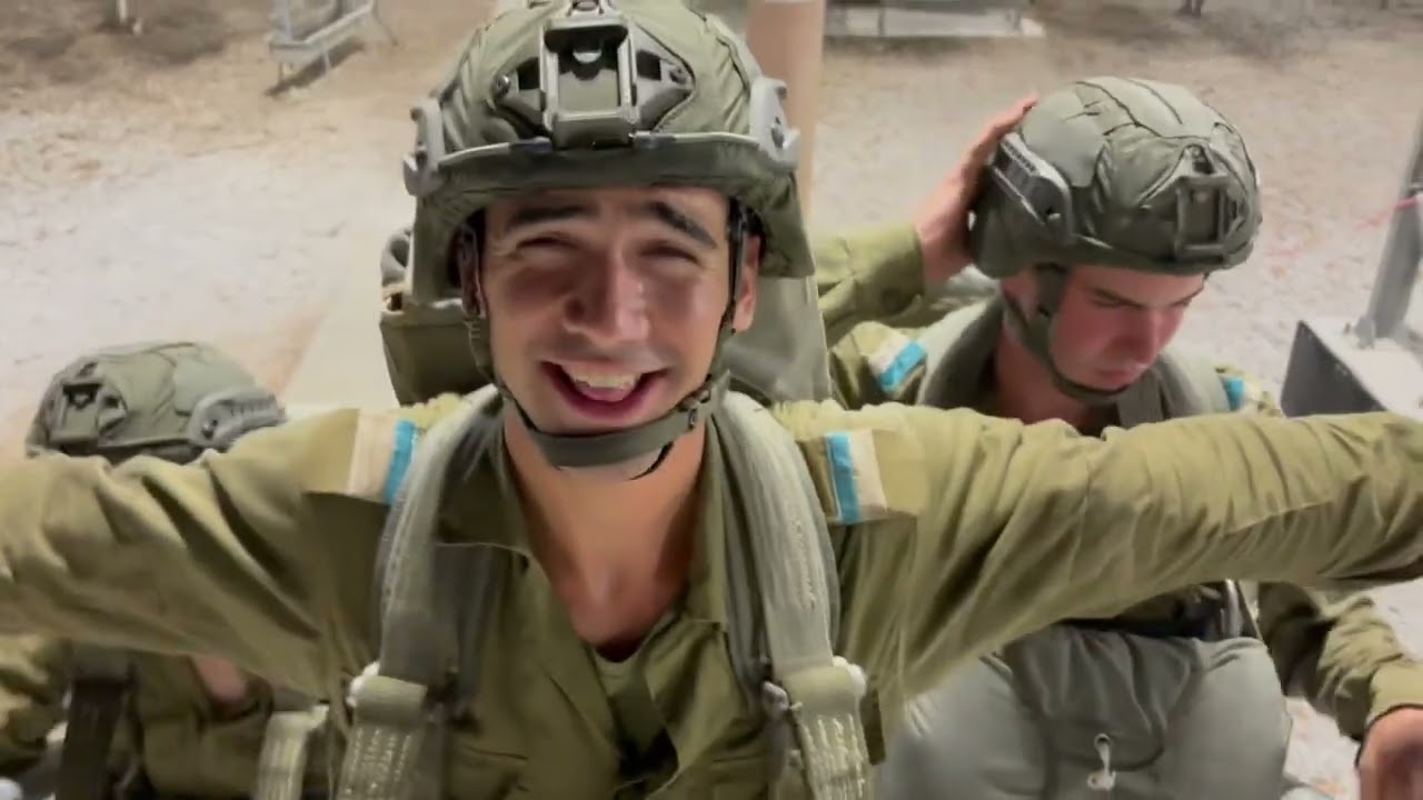 קורס מדריכי צניחה מחזור פ״ג - שיר חופשיות 