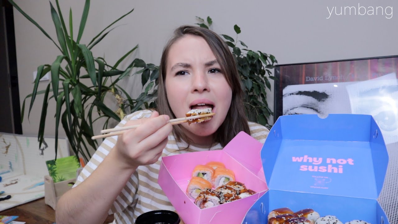 МУКБАНГ типа успешный, почему нас обманывают? болтаем о женском под вкусные роллы mukbang sushi