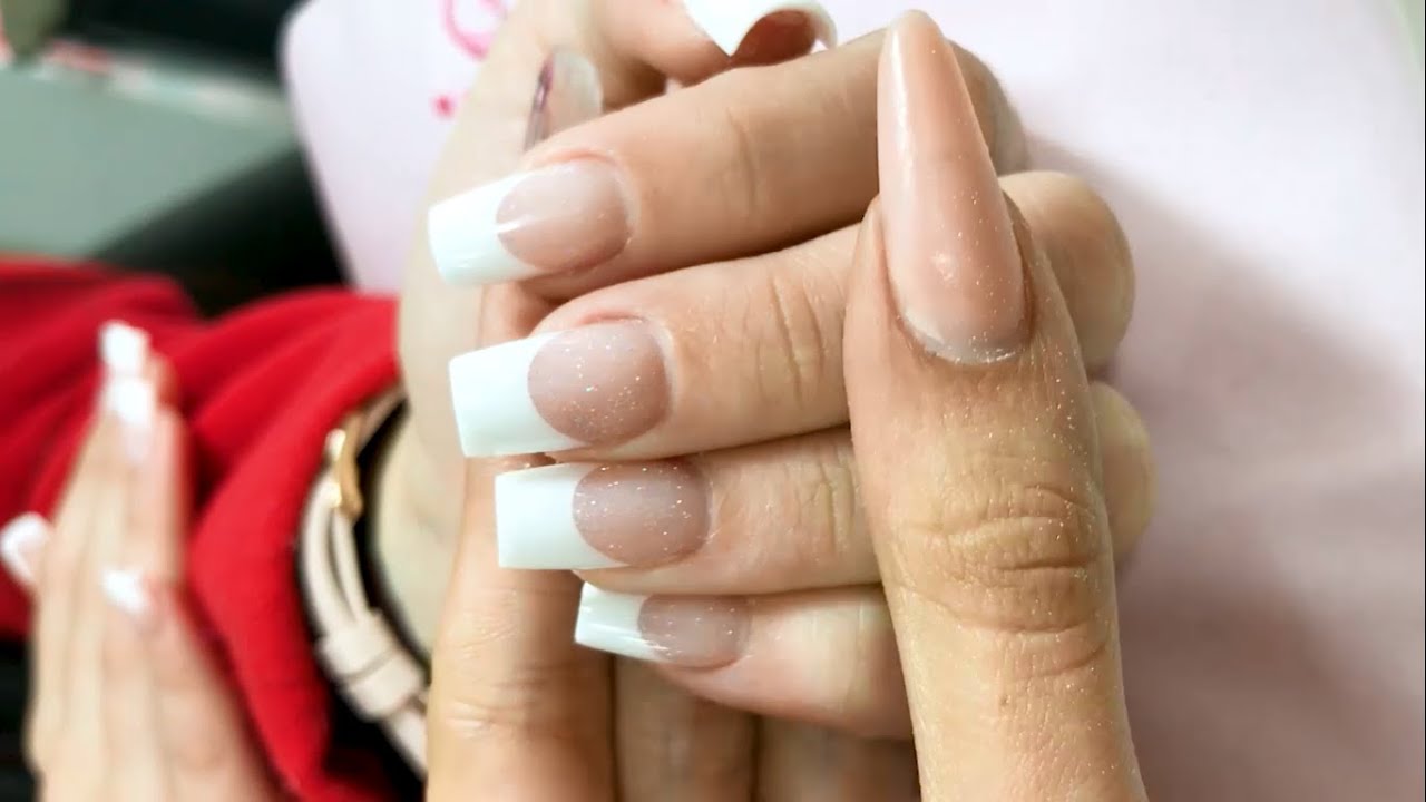 Como fazer uma FRANCESINHA REVERSA usando o Alongamento de Unhas em Acrílico!