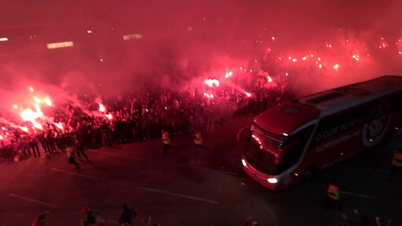 Ruas de fogo - Internacional x Cruzeiro - Copa do Brasil 2019