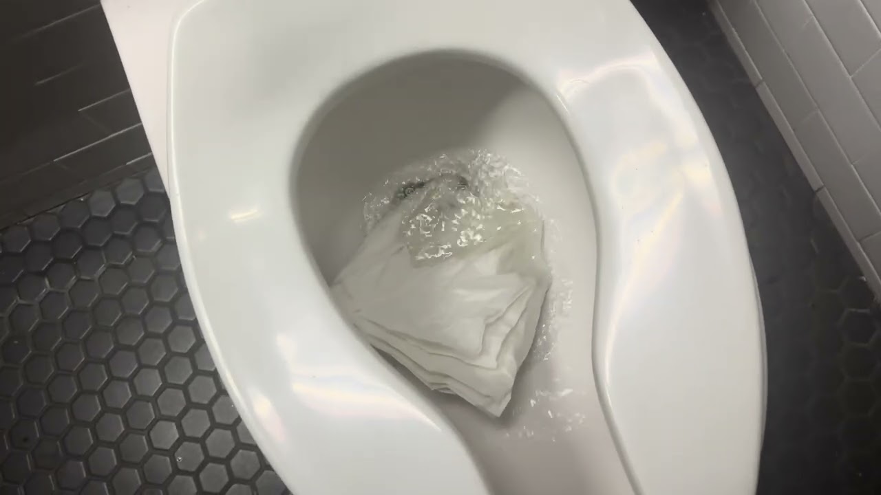 Lucky Strike Men’s Restroom 4/9 Shoot (used to be Bowlero and I filmed it years ago)