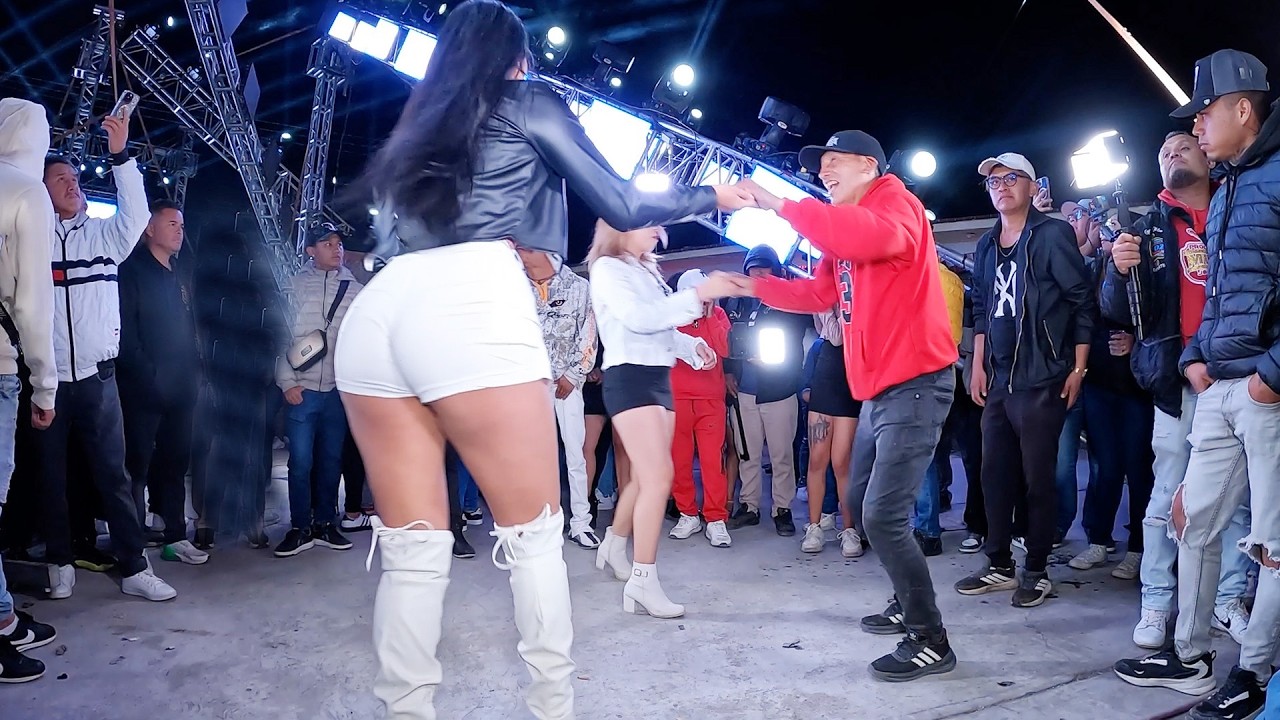 ESOS OJITOS  BONITOS //  EXITO NUEVECITO // TEMA LIMPIO ESTRENO 2026 SABID CUEVAS