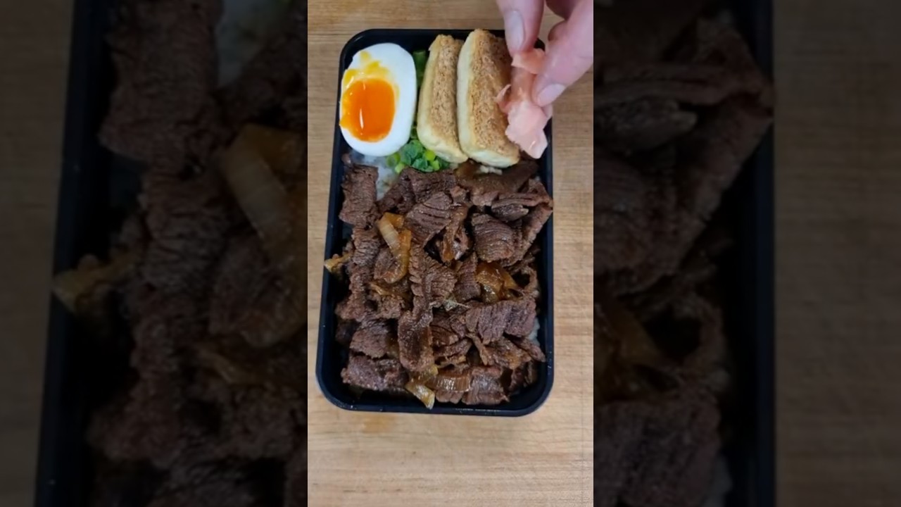 Rengoku's Bento from Mugen Train 🔥🍱 #bento #rengoku #demonslayer #shorts