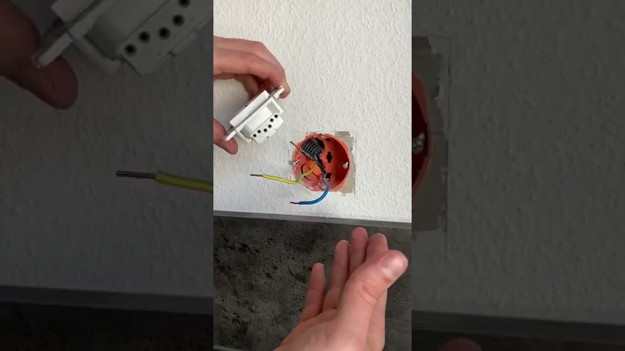 Raccorder une prise de courant &eacute;lectrique 230V Phase Neutre Terre - TUTO INSTALLATION
