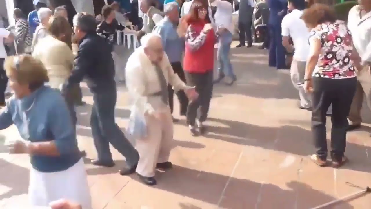 Old Man Dancing With Metallica! METAL FOREVER!!!
