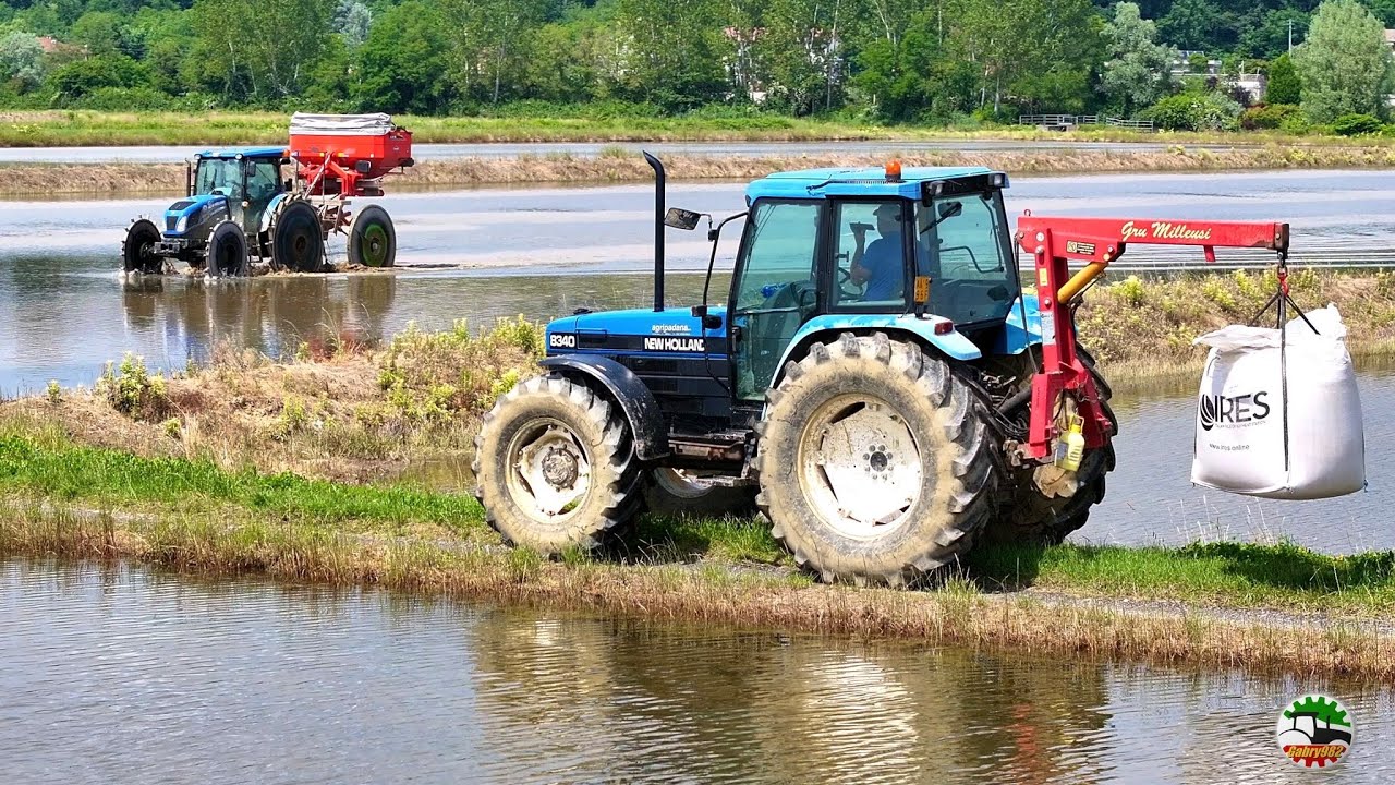 New Holland TD5.115 - 8340 | Kuhn Axis 40.2 | AZ. GARIGLIO RISI