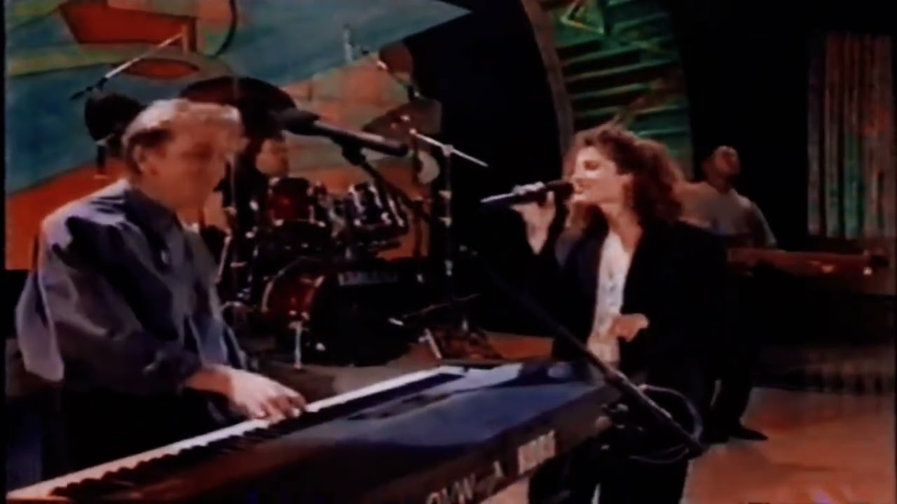 Amy Grant - Baby Baby Live 1992 (34th Annual Grammy Awards)