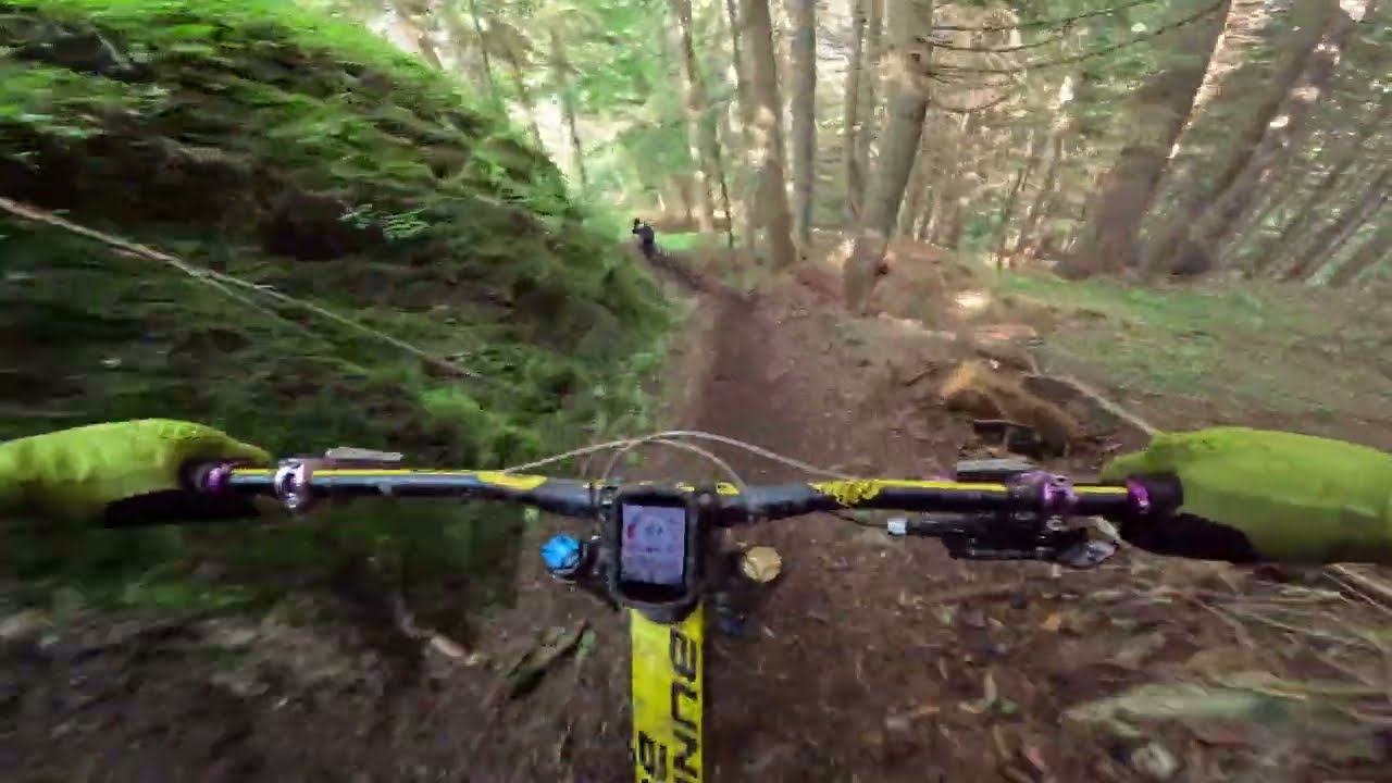 Borovets Bike Park - Party laps with Andreas Theodorou