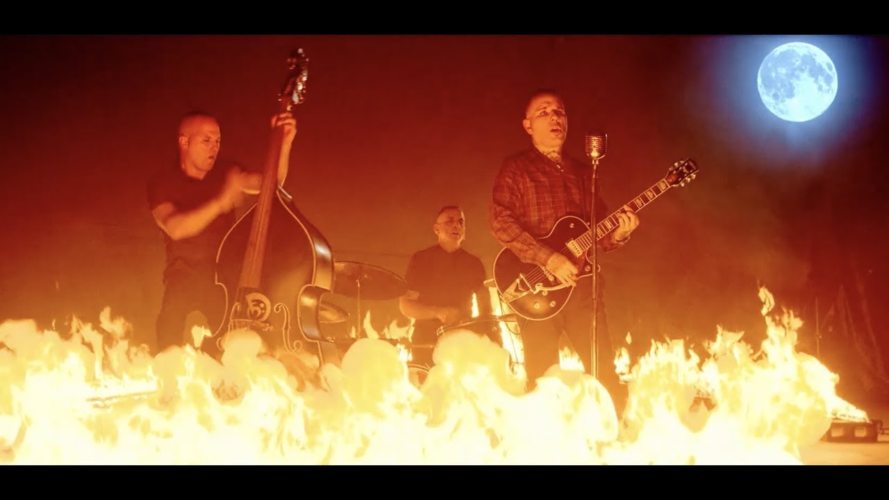 Tiger Army - Mi Amor La Luna (Official Music Video)
