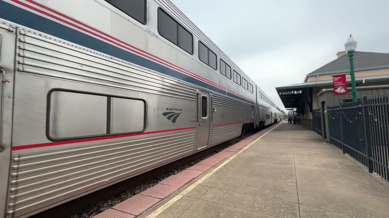 Amtrak Texas Eagle 21 followed by Union Pacific intermodal 