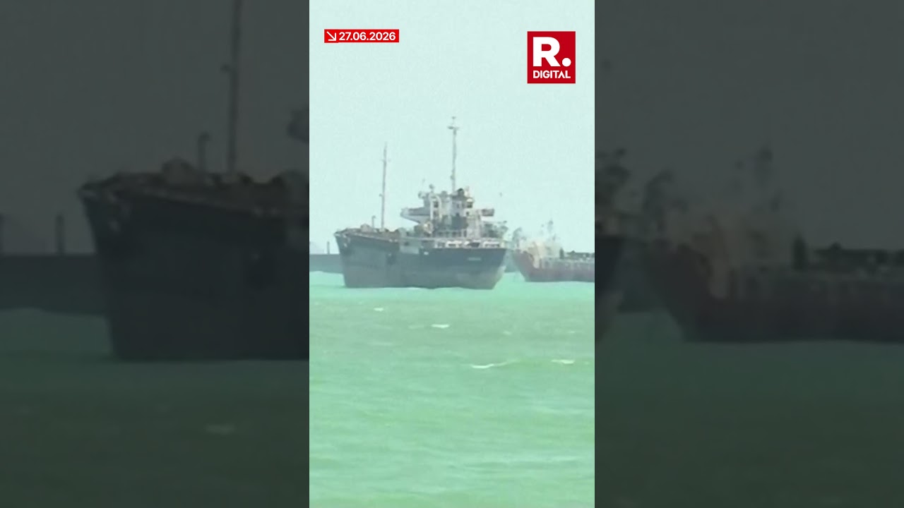 Strait Of Hormuz Tensions: Iranian TV Shows Warships Alert After Turning Back Tankers Amid US Row