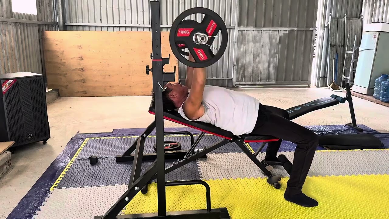 Vc U60 tự làm phòng GYM nhỏ tại nhà - muốn khoẻ đẹp phải cầm cục TẠ 
