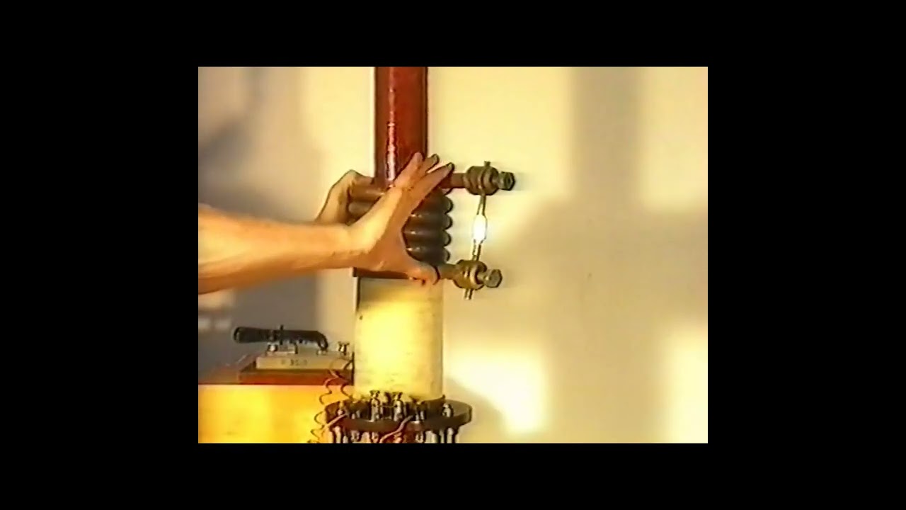Электрические трансформаторы (Electric transformers).