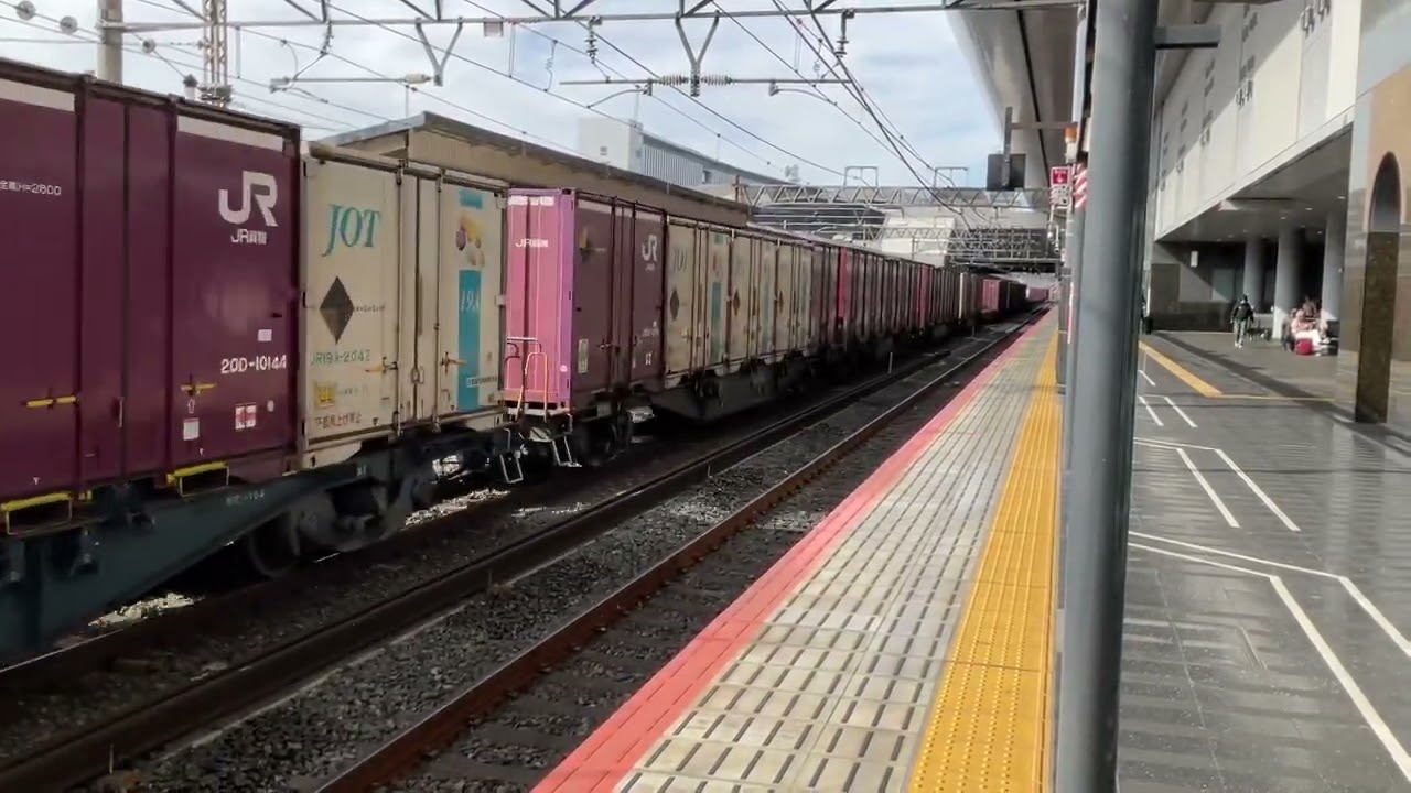 EF210 324号機牽引福岡タ発名古屋タ行遅れ8056レ+遅れ1081レ京都通過