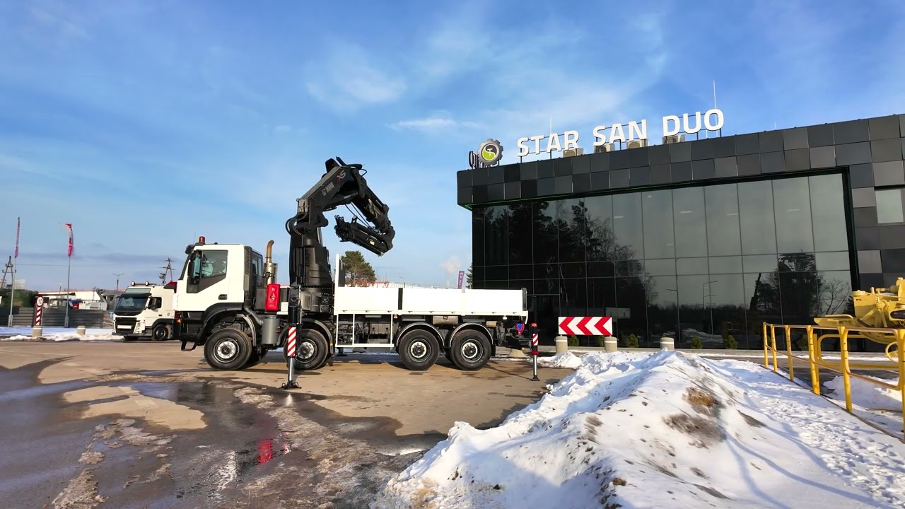 IVECO TRAKKER 450 8x8 HIAB 800E-7 FLy Jib Wciągarka HDS Żuraw