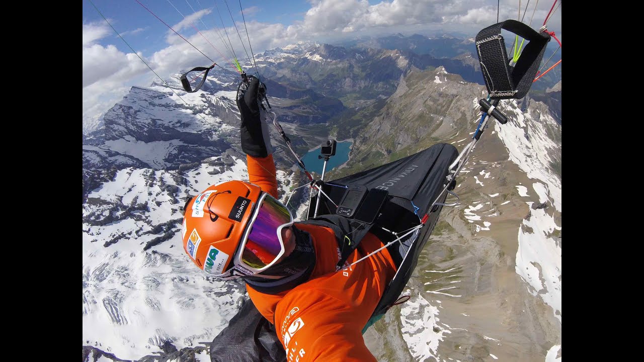 Beautiful flight over the Peaks of Kandersteg