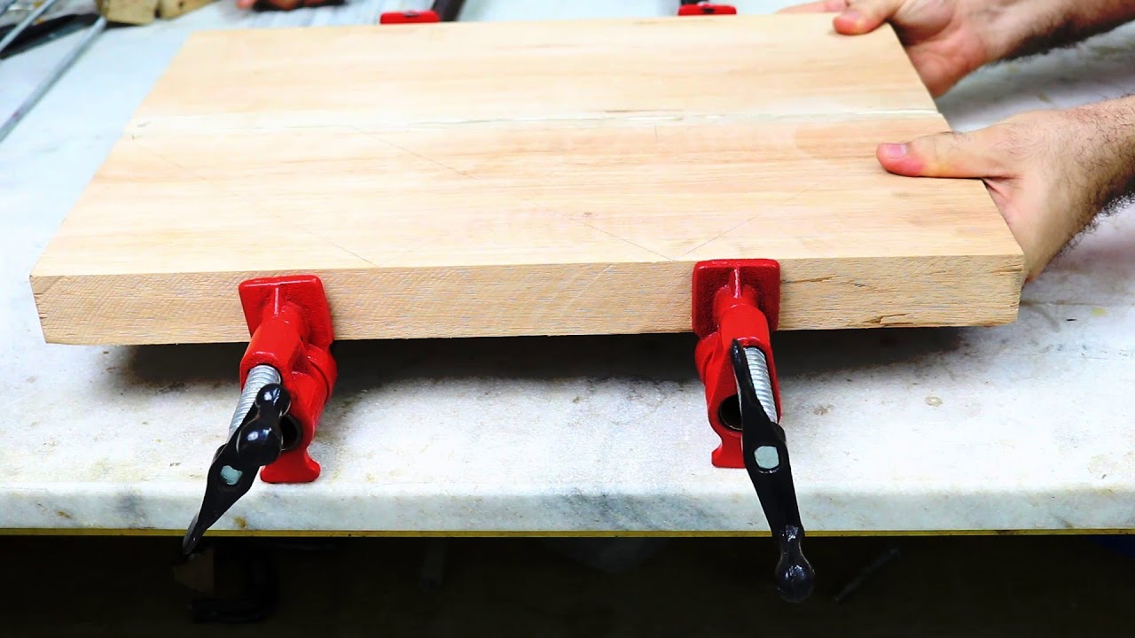 Conheça o PIPE CLAMP: o grampo para fazer portas, tampos de mesa e usado na luthieria