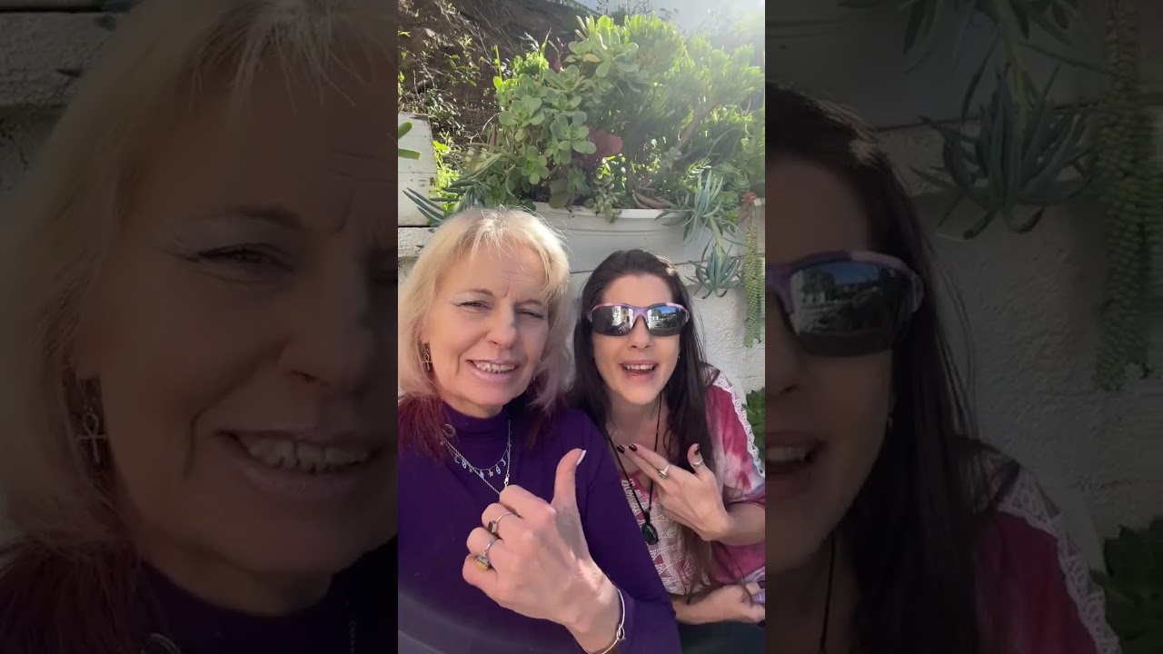 Hey. Everyone! From sunny California! #letsrock #2023 #california #dreaming @ Anyastarot #love