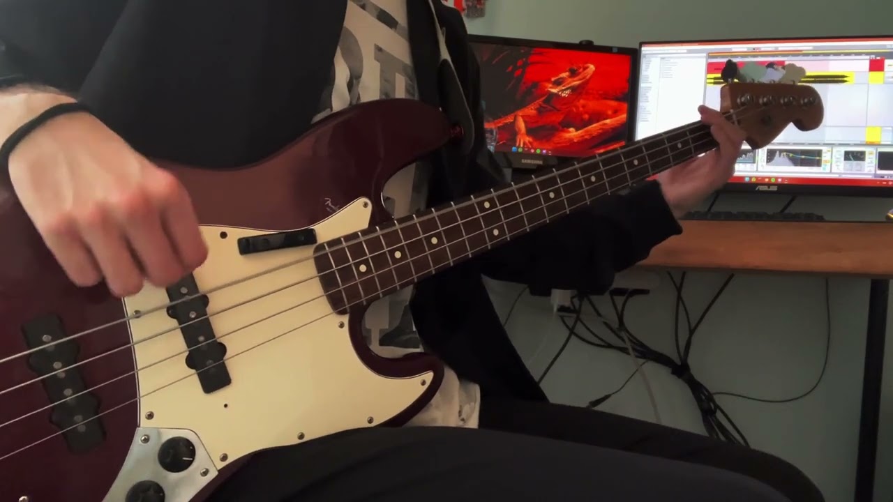 Phil Collins - Another Day in Paradise // Bass Cover