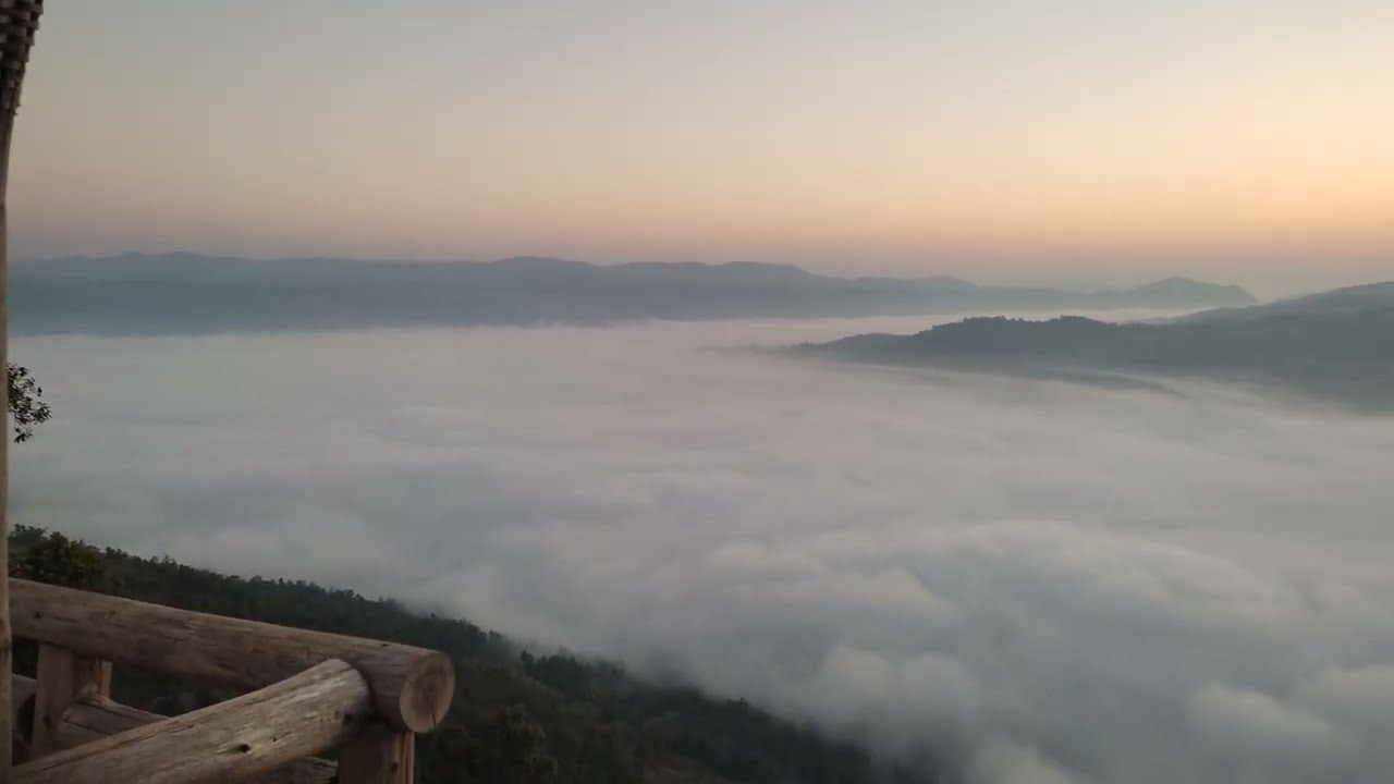 One of the best pretty place in Myanmar...The Sky Sea (Naung Cho ~ Northern Shan State)